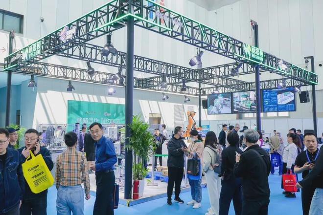 烟台制博会精品齐聚硬核产品掀起热潮(图10)