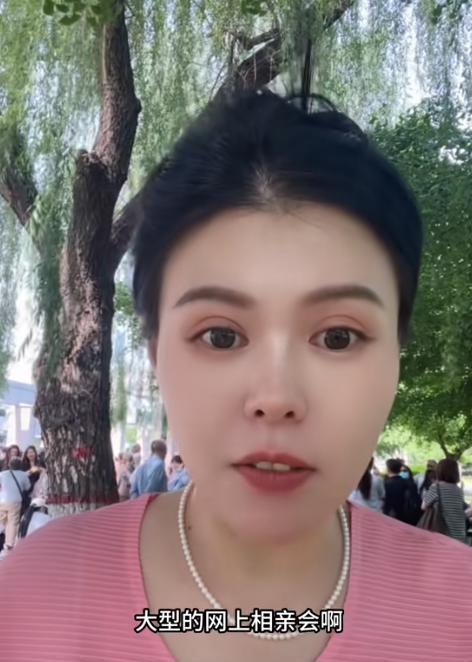 男子与相亲对象谈了一个月每晚九点回家红娘了解后让女生快跑(图6)