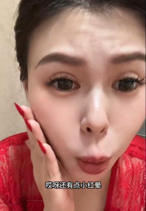 男子与相亲对象谈了一个月每晚九点回家红娘了解后让女生快跑(图9)