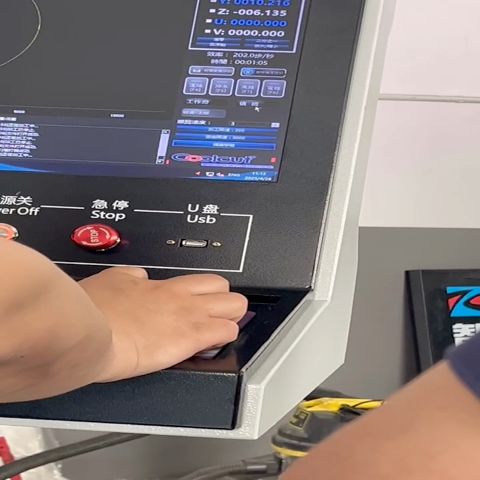 安顺中走丝机床选型工具提供参数对比与优惠适配工程需求(图3)