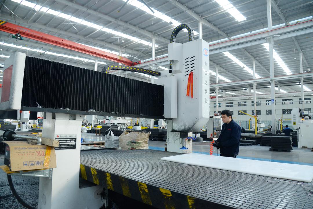 经济观潮｜一块仿真冰铺出宁津新材料产业升级路(图3)